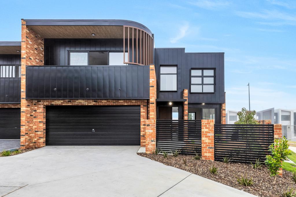 25/2 Jackonia St, Whitlam, ACT 2611