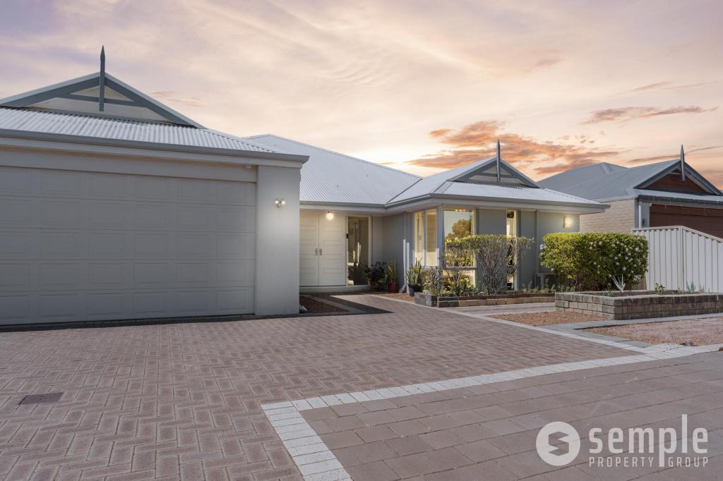 5 MEERUP DR, SUCCESS, WA 6164