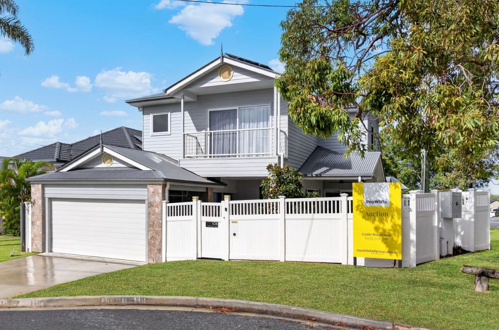 108 Bamboo Ave, Benowa, QLD 4217