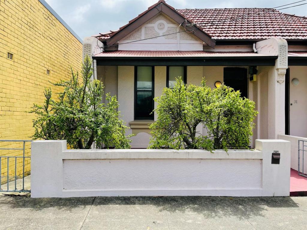 33 Fernbank St, Marrickville, NSW 2204