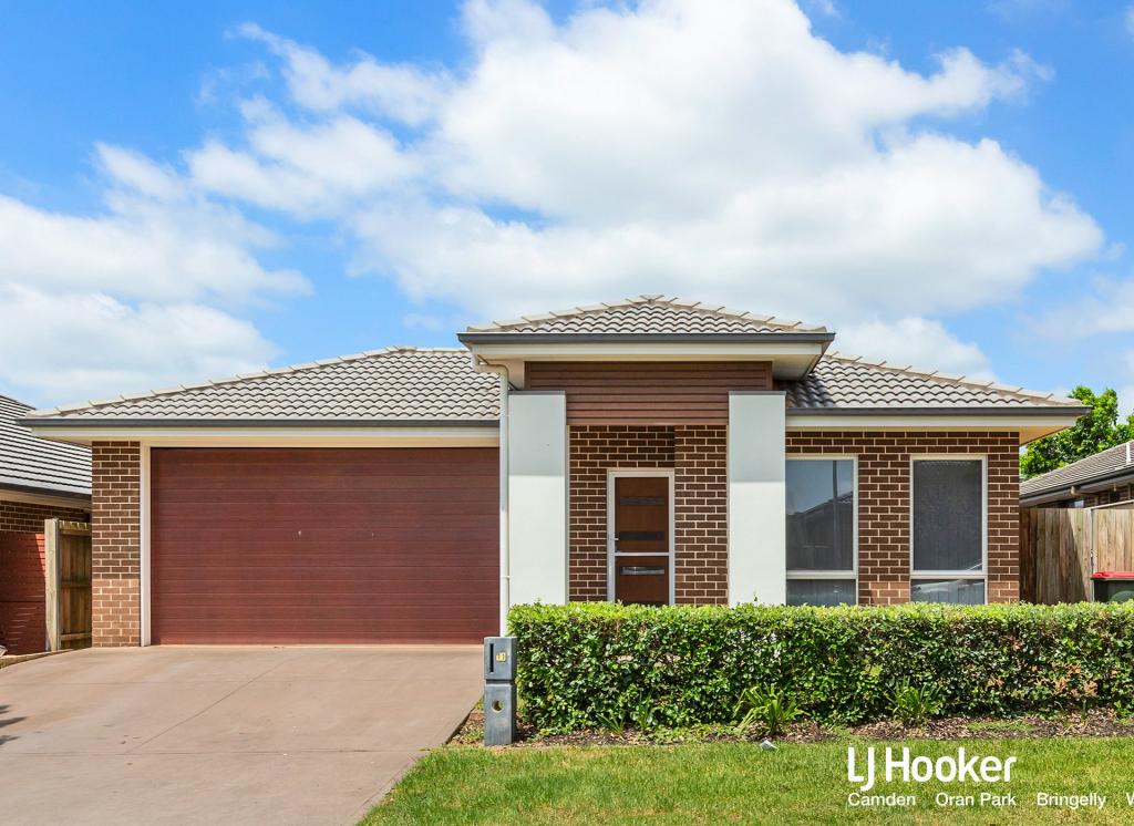 11 Caswell Rd, Spring Farm, NSW 2570