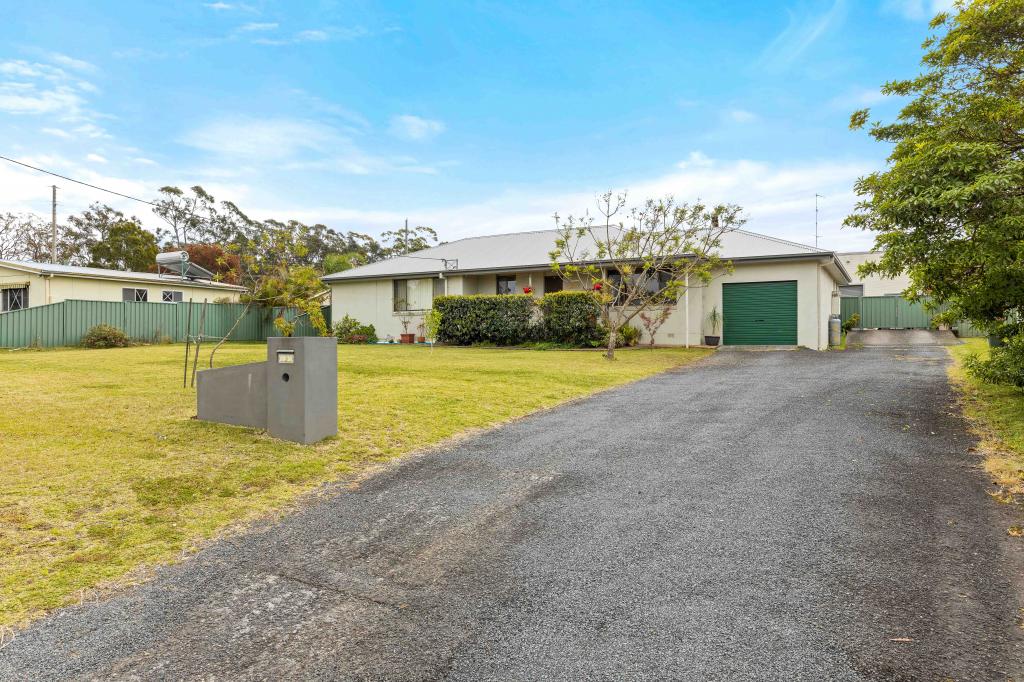 131 Mcmahons Rd, North Nowra, NSW 2541