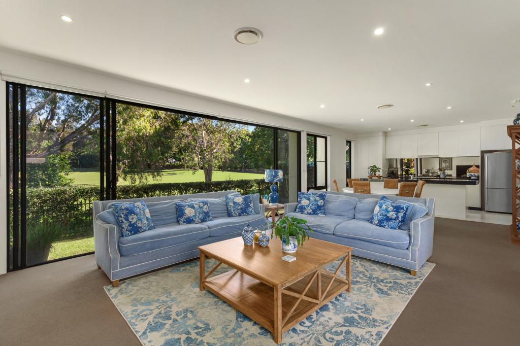 890 Medinah Ave, Robina, QLD 4226