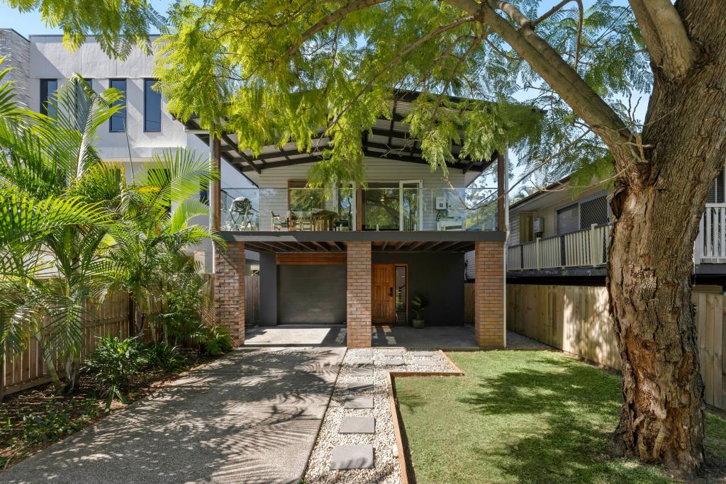 58 Vivian St, Tennyson, QLD 4105
