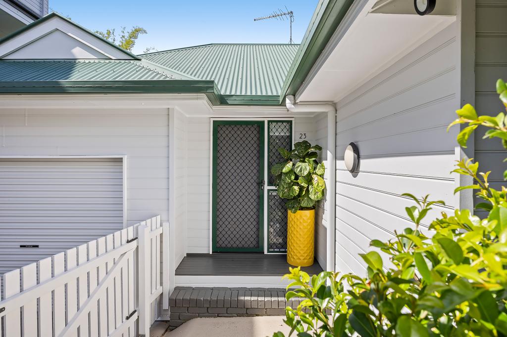 23 Ashby St, Fairfield, QLD 4103