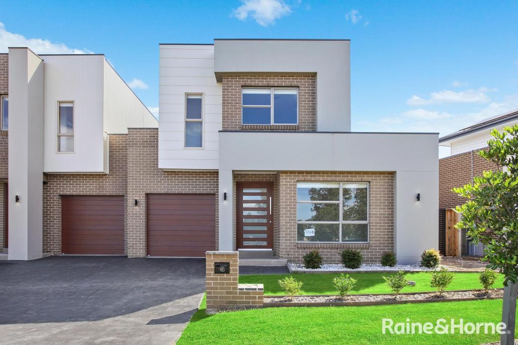 4b Parsons Gr, Oran Park, NSW 2570