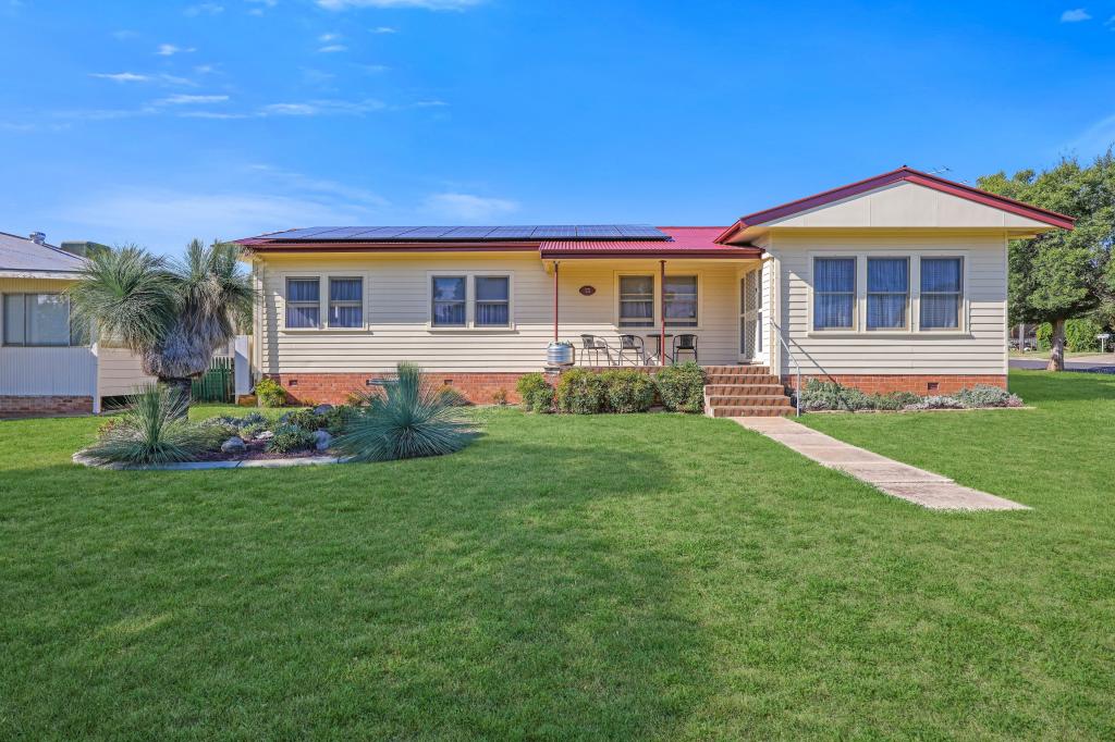 13 Central Ave, South Tamworth, NSW 2340