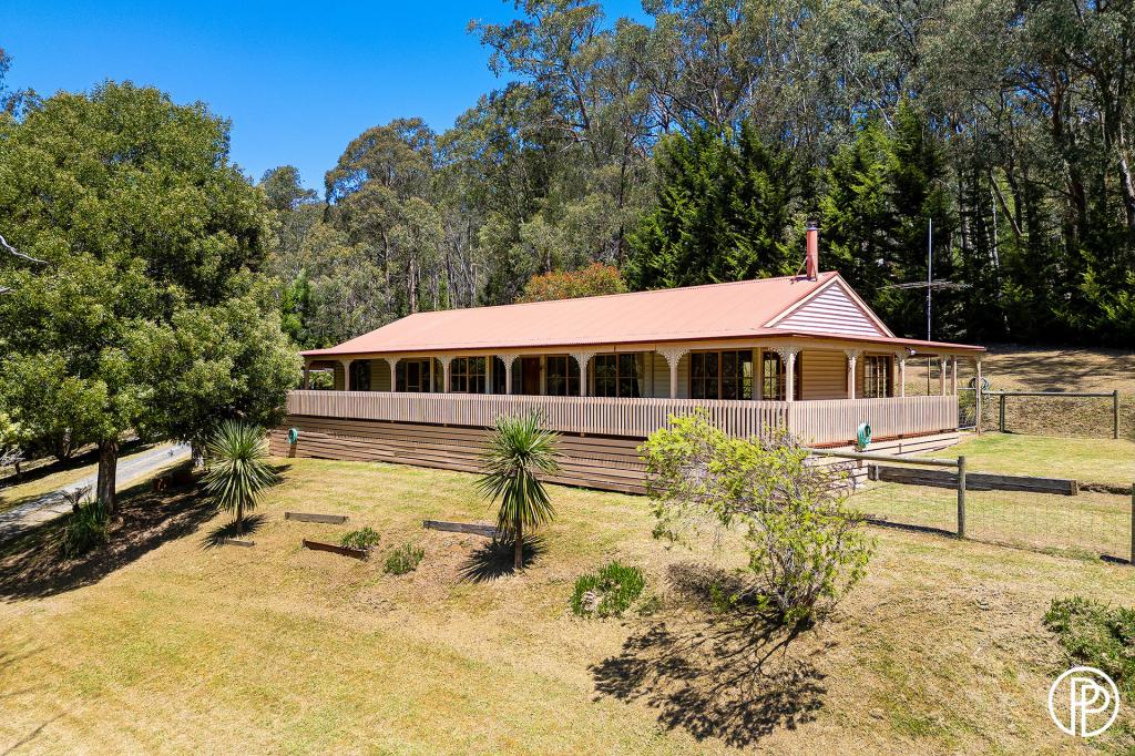 28 Reefton Dr, Mcmahons Creek, VIC 3799