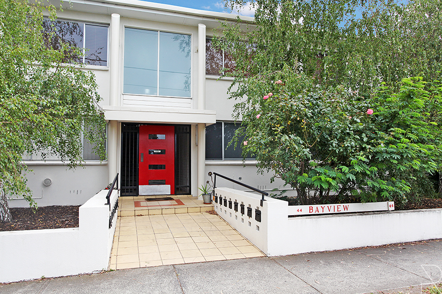 2/44 KOROROIT CREEK RD, WILLIAMSTOWN NORTH, VIC 3016