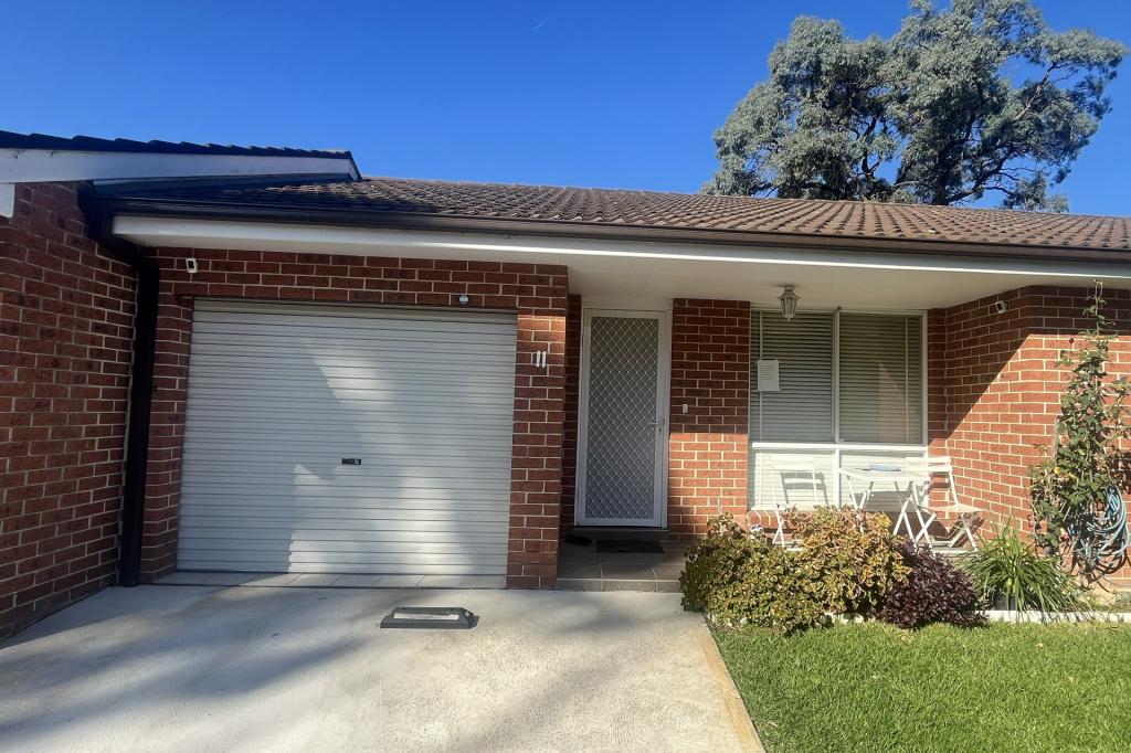 11/6-8 Second Ave, Macquarie Fields, NSW 2564