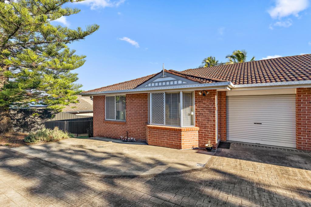 2/4 Ibis Cl, Mount Hutton, NSW 2290
