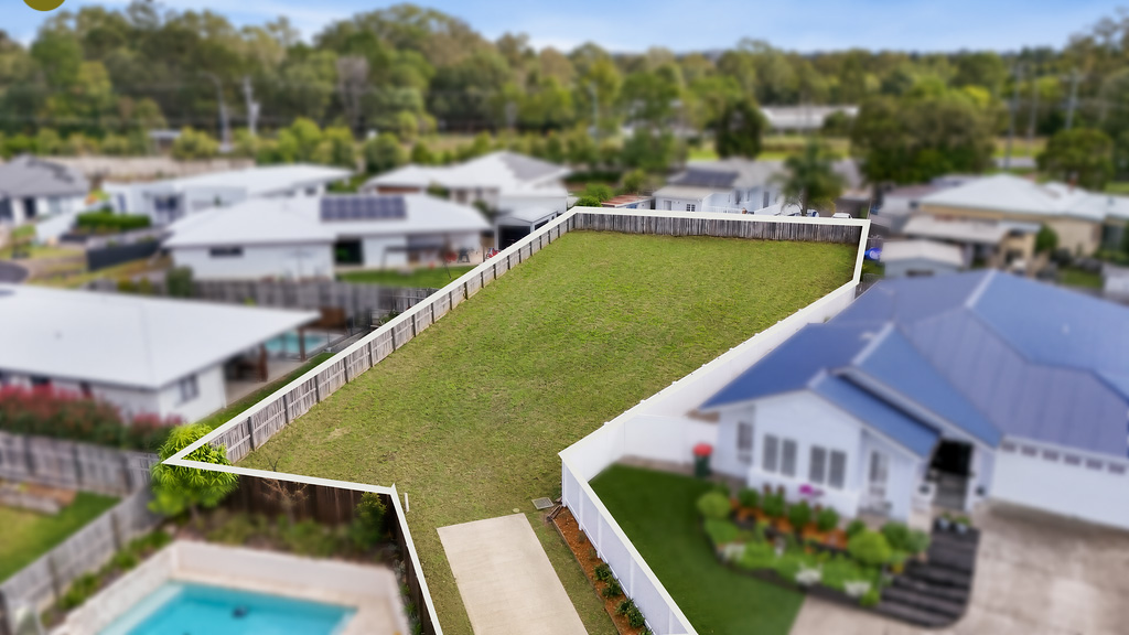 45 Blue Wren Pl, Cooroy, QLD 4563
