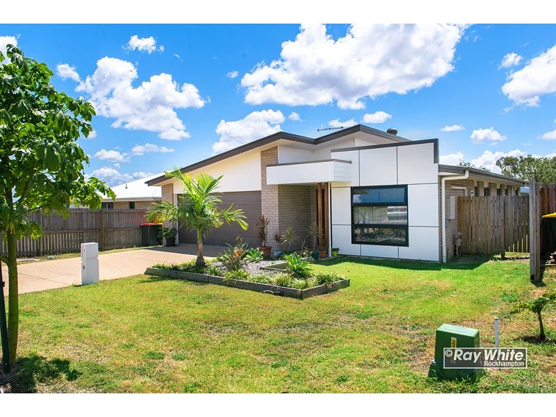 5 Diploma St, Norman Gardens, QLD 4701