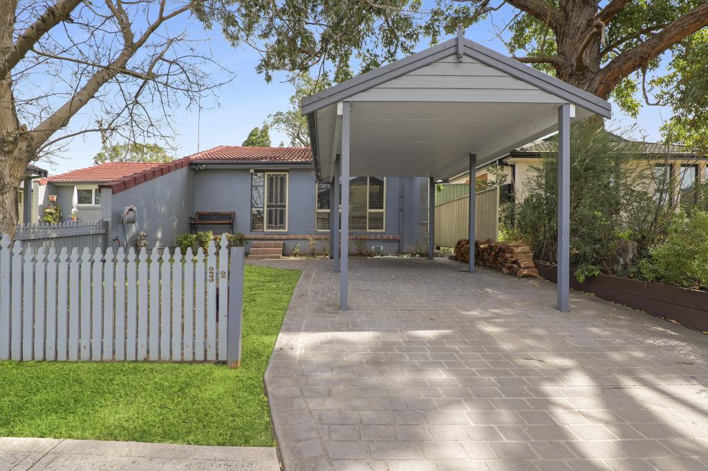2/23 ANDREW THOMPSON DR, MCGRATHS HILL, NSW 2756