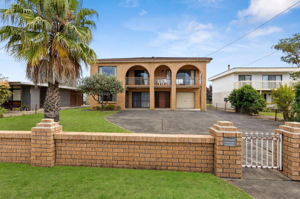 59 Clarke St, Broulee, NSW 2537