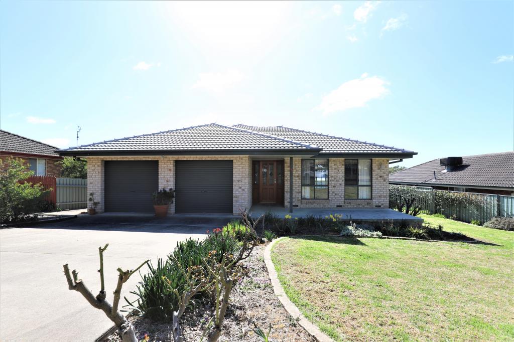 147 Hurley St, Cootamundra, NSW 2590