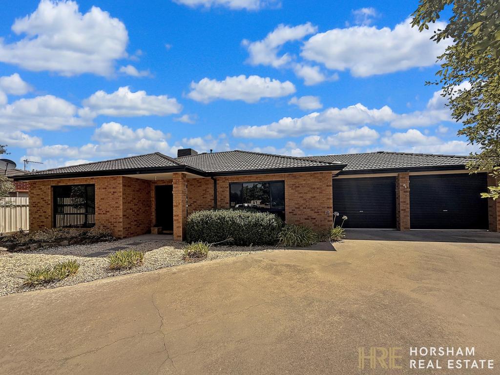 3 Fisher Sq, Horsham, VIC 3400