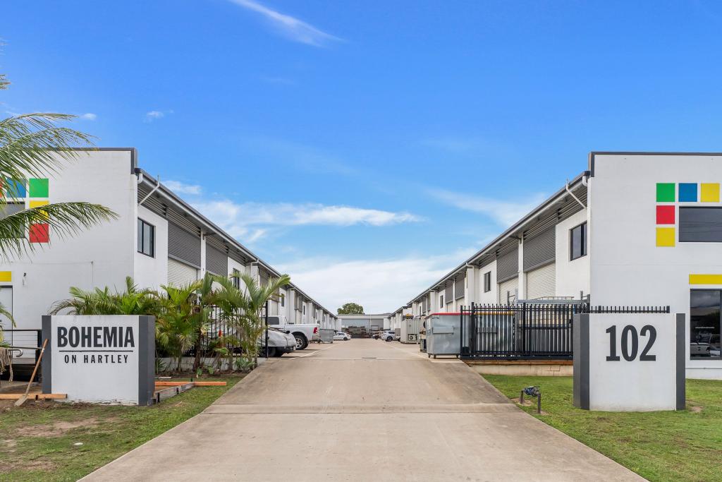 2/102 Hartley St, Bungalow, QLD 4870