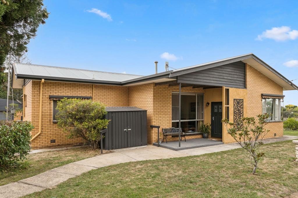 1205 Camperdown-Cobden Rd, Cobden, VIC 3266
