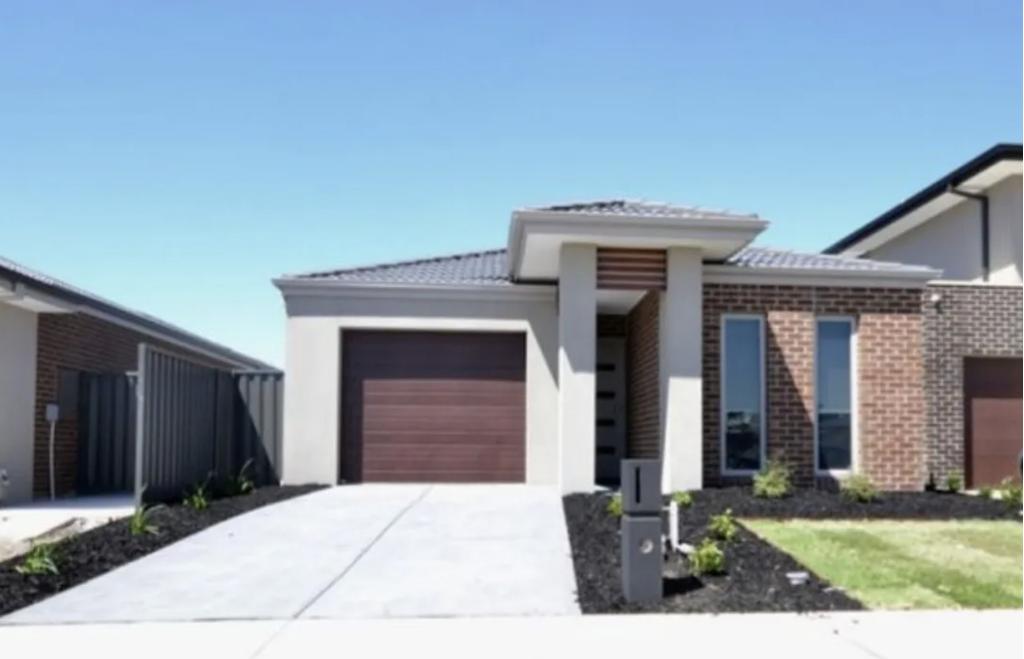 14 Jolly St, Cranbourne East, VIC 3977