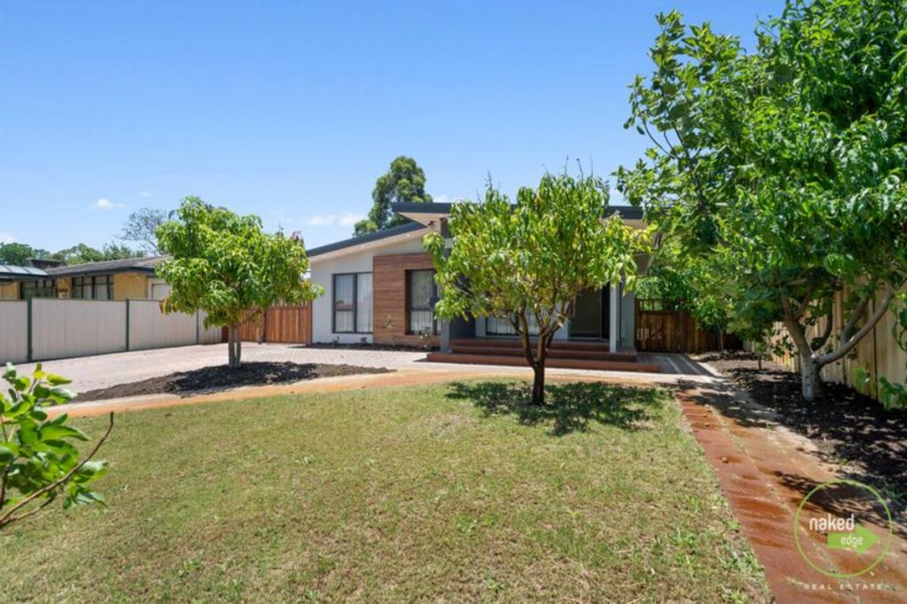 4 STANFORD ST, MADDINGTON, WA 6109