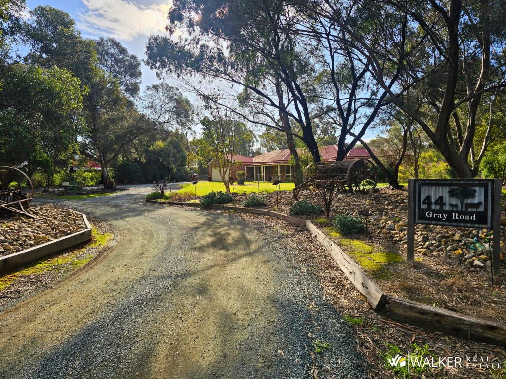 44 Gray Rd, Kyabram, VIC 3620