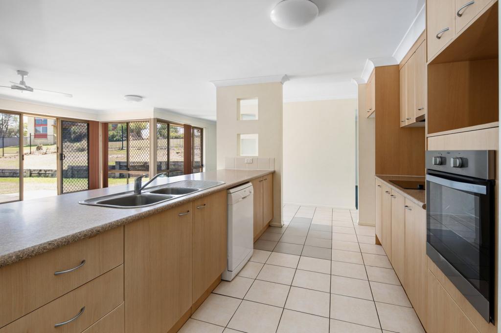 256 Trouts Rd, Mcdowall, QLD 4053
