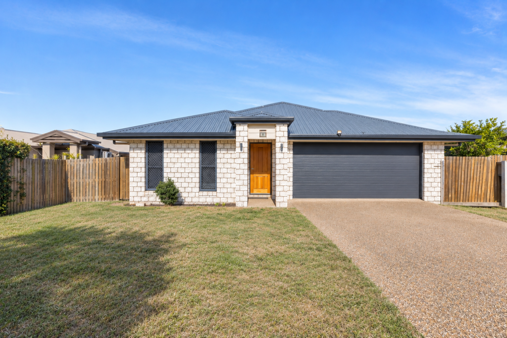 8 Samson Cres, Yeppoon, QLD 4703