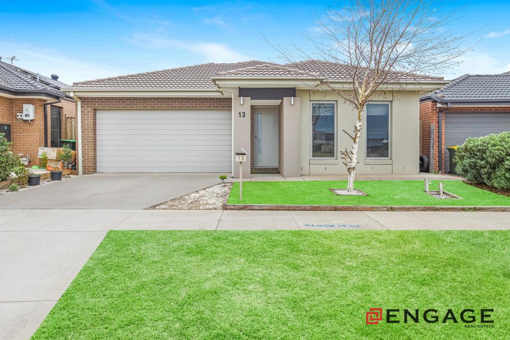 13 MELOGOLD CRES, TARNEIT, VIC 3029