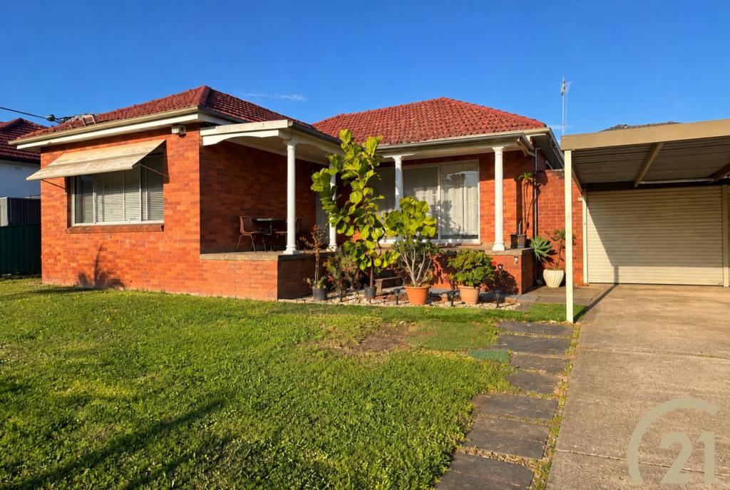 8a Wenden St, Fairfield, NSW 2165