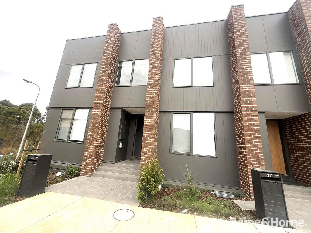 35 Thompson Dr, Wantirna, VIC 3152