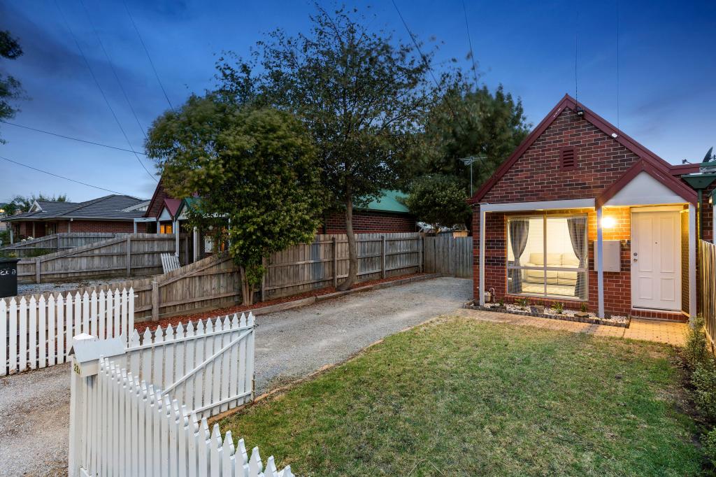 28a Cambro Rd, Clayton, VIC 3168