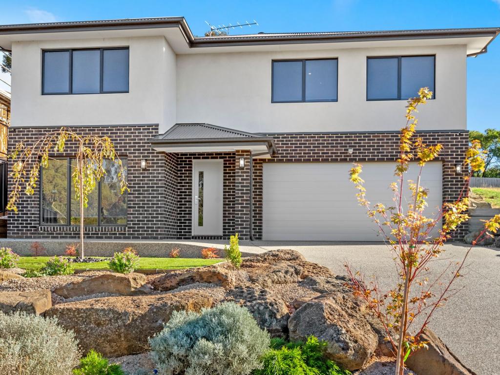 13 Pinnacle Ct, Bacchus Marsh, VIC 3340