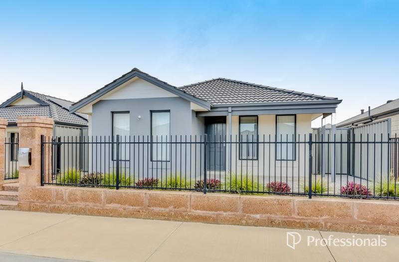 10 Glenloth Rd, Byford, WA 6122