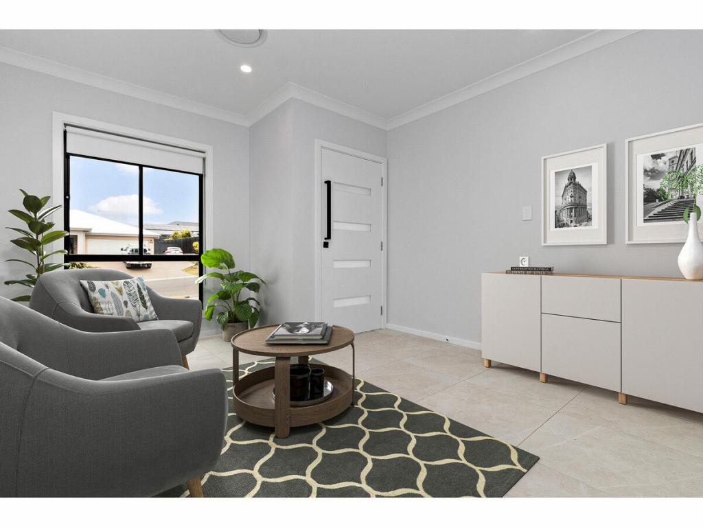 1/104 Saddlers Dr, Gillieston Heights, NSW 2321