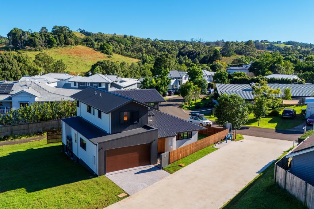 2 Village Edge Ct, Bangalow, NSW 2479