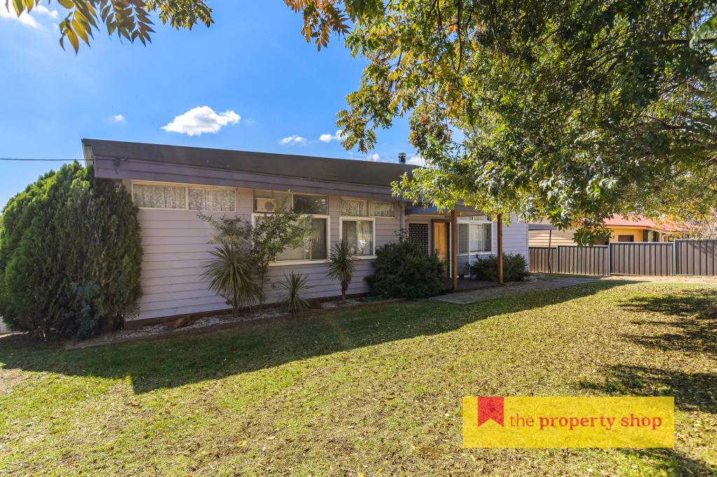 38 Belmore St, Gulgong, NSW 2852