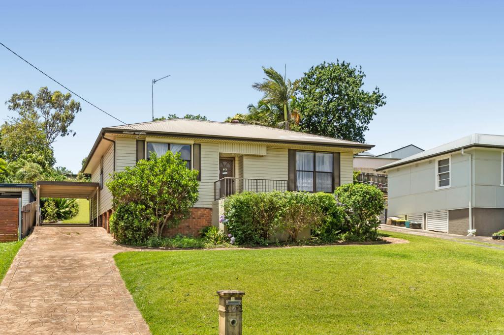 62 Maynes Pde, Unanderra, NSW 2526