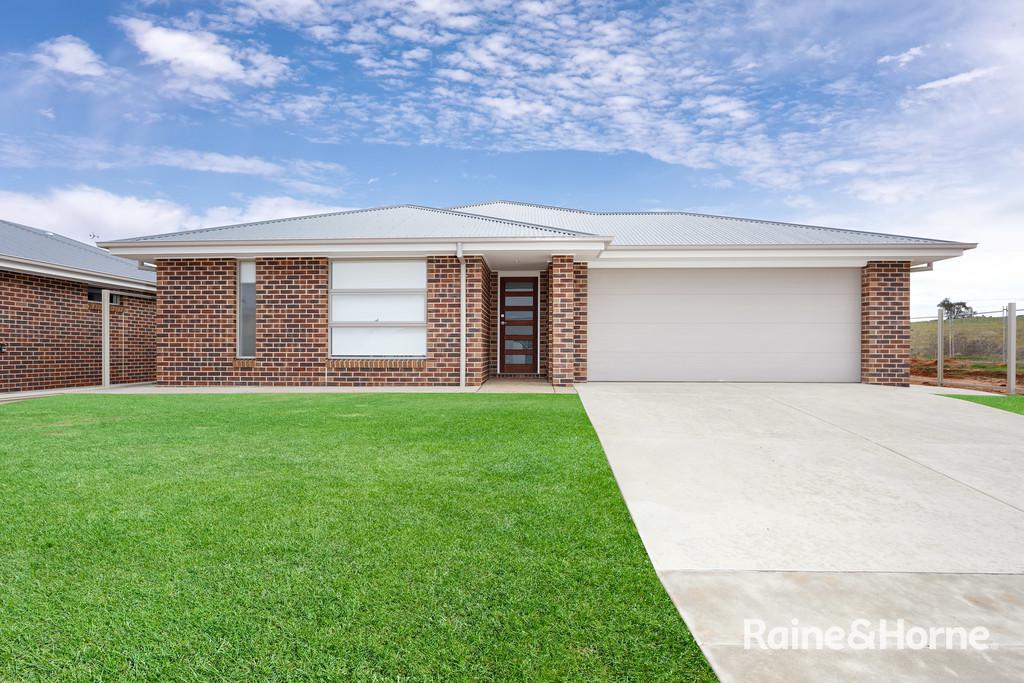 18 Rainbow Dr, Estella, NSW 2650