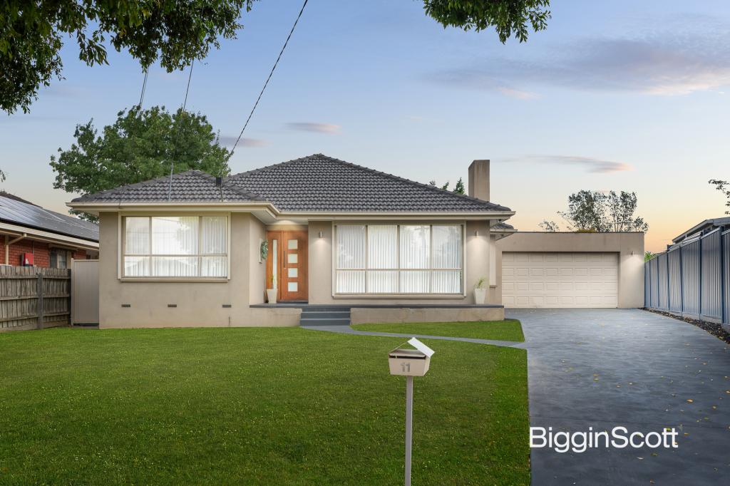 11 Viggers Pde, Glen Waverley, VIC 3150