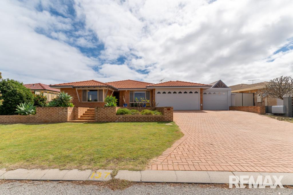 137 Glencoe Loop, Kinross, WA 6028