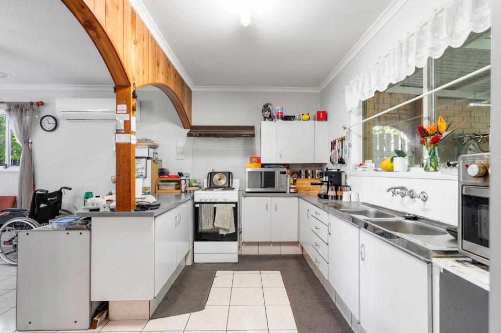 14 Mitre St, Holmview, QLD 4207