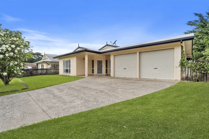 229 Robert Rd, Bentley Park, QLD 4869