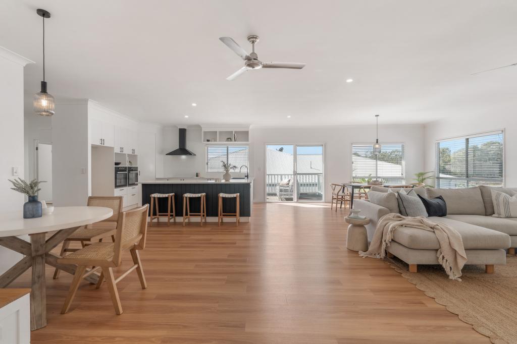 26 Snowwood St, Reedy Creek, QLD 4227