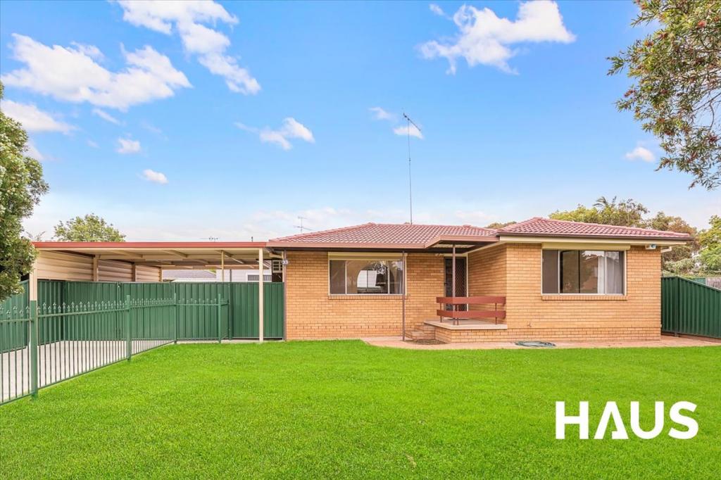 33 Tichborne Dr, Quakers Hill, NSW 2763