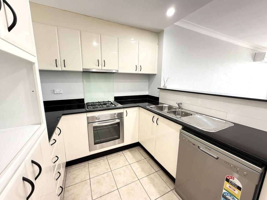 608/16-20 Meredith St, Bankstown, NSW 2200