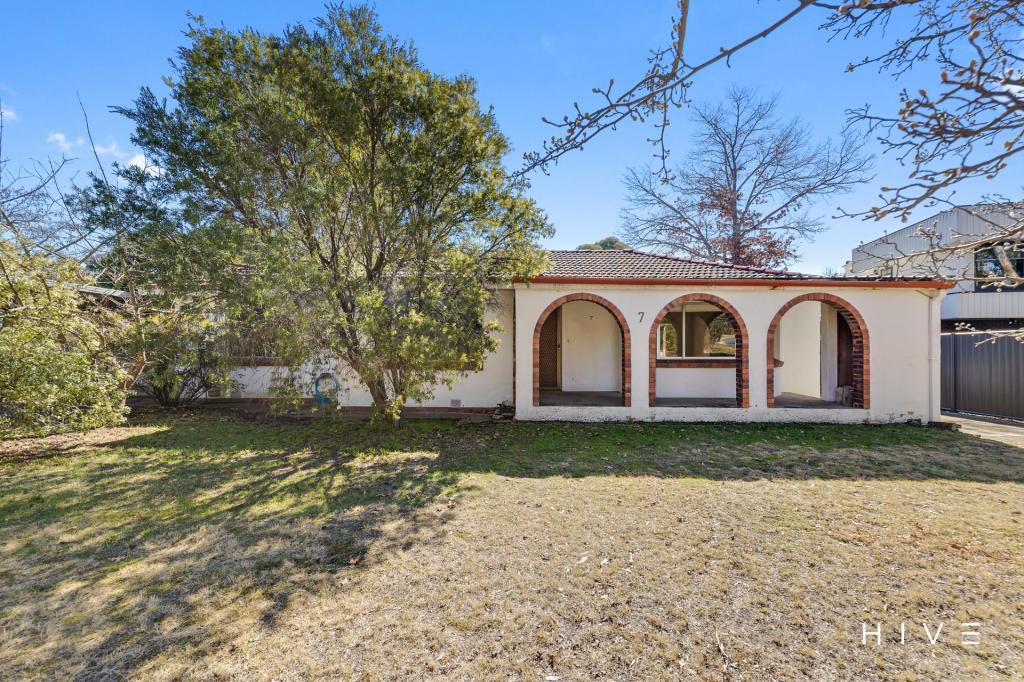 7 Gluyas St, Farrer, ACT 2607
