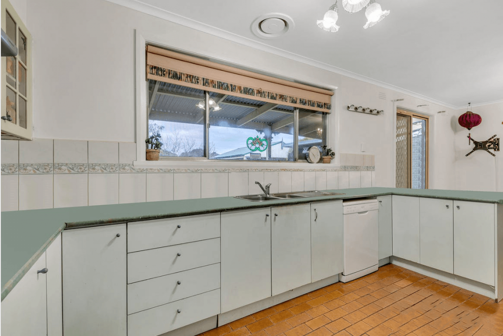 28 Atkin St, Melton, VIC 3337