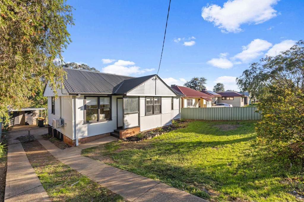38 GILMORE AVE, MOUNT AUSTIN, NSW 2650