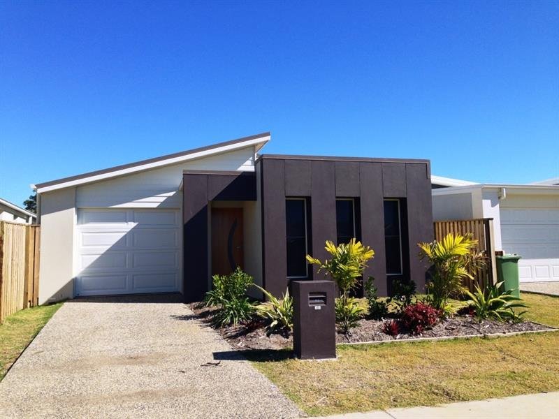 53 Scarborough Cct, Blacks Beach, QLD 4740